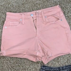 Universal Thread Shorts